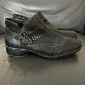 Rieker Black Ankle Boots Size EU 37 / US 6.5
